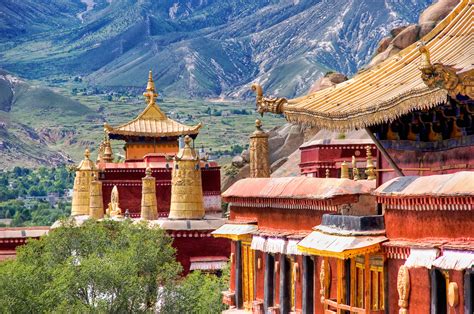 Lhasa .